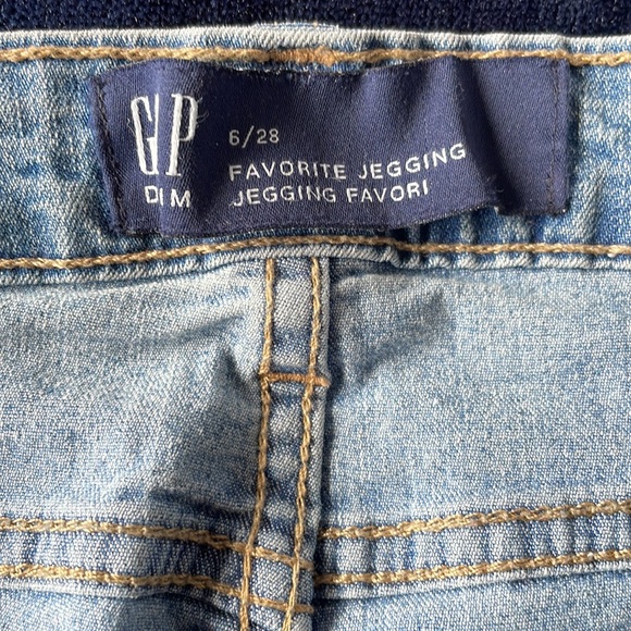 Gap size 6/28 favourite jegging - Picture 2 of 3